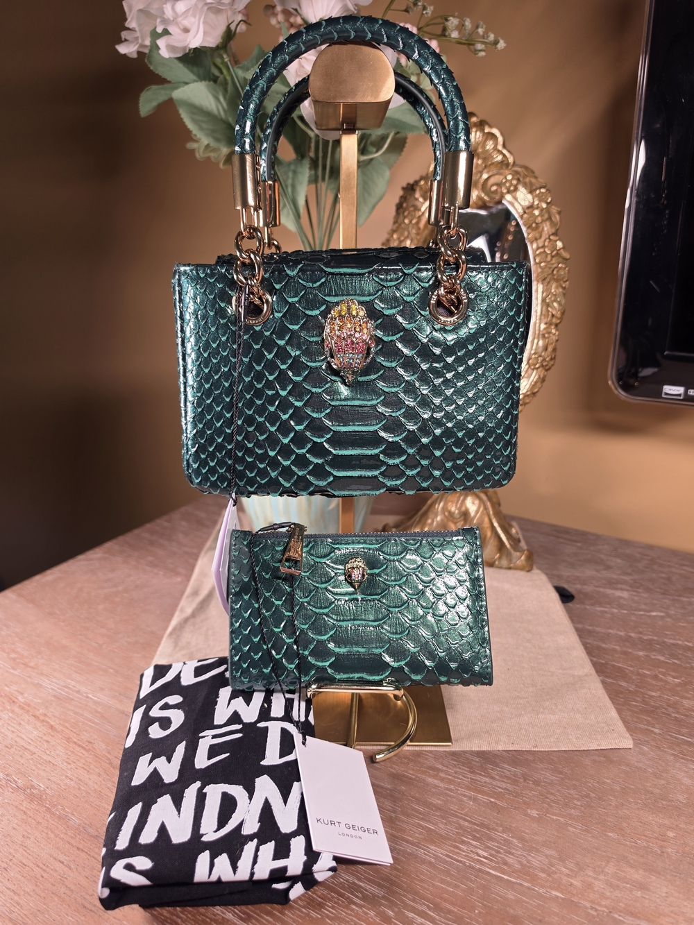 Kurt Geiger Green Snake-Embossed Crossbody Bag w/ Wallet NWT! (Retail $535)